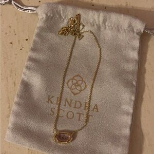 Kendra Scott Elisa Gold Pendant Necklace- worn once